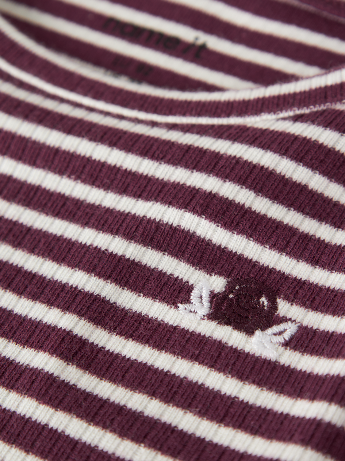 model_shot-front_full